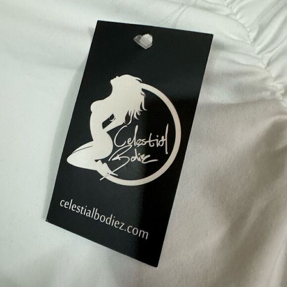 Celestial Bodiez Womens L Crossover Waist Booty Scrunch Leggings Solid White New - Picture 7 of 8